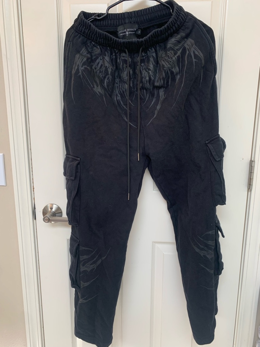 Breathe Divinity Black Men's Cargo Sweatpants with Subtle Graphic Accent